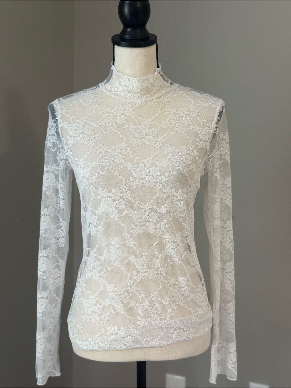 NWOT Delicate Indie Romantic White Lace Mock-Neck Long Sleeve Layering Blouse